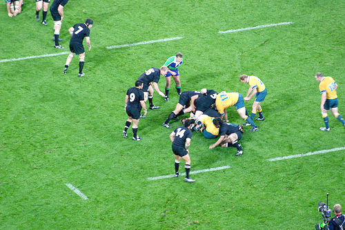 The All Blacks playing the Wallabies By andy47 (http://flickr.com/photos/andy47/34199496/) [CC BY-SA 2.0 (http://creativecommons.org/licenses/by-sa/2.0)], via Wikimedia Commons